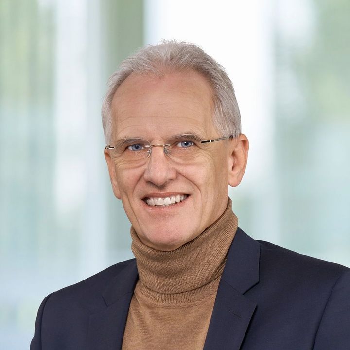 Sven Bradke